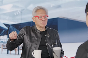 黄仁勋:OpenAI融资时NVIDIA太穷了 应该把钱都给他们