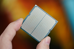 老百姓的游戏神U!锐龙5 7500X3D即将发布:6核102MB大缓存