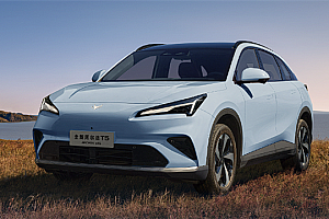 限时优惠价10.98万起 极狐全新阿尔法T5上市:用料很下本!