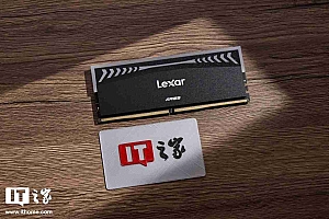 雷克沙战神之翼 ARES RGB DDR5 6000 C26 内存图赏:黑白撞色,AMD 平台性能战神