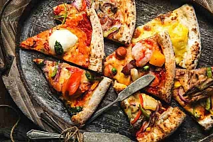 比萨店怎么做吸引人 开披萨店可以有哪些经营模式