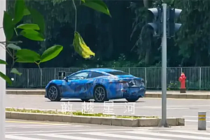 取消大尾翼!腾势Z量产版实车曝光:神似911