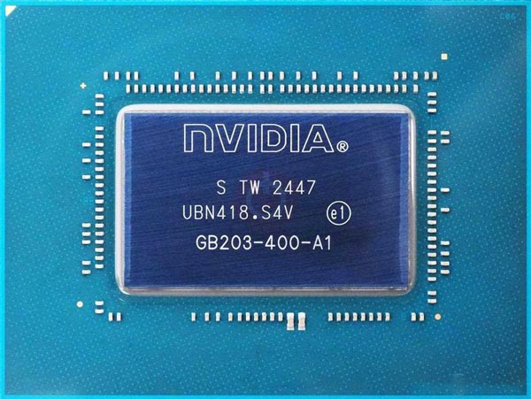 GeForce RTX 5080和RTX 4090谁是显卡之王? 7款游戏性能实测  第2张
