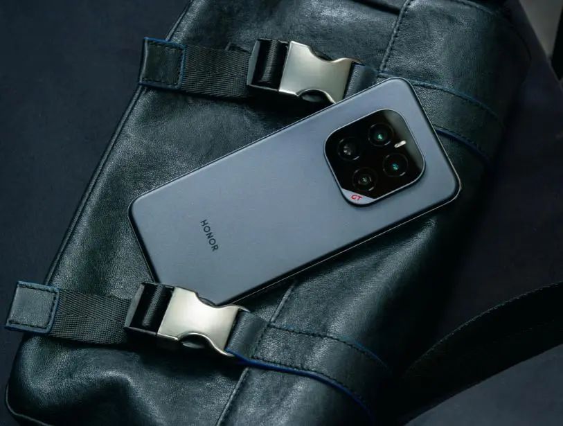 640-106 骁龙8 Elite领先版+7200mAh,性价比第一名,这旗舰机有点狠!