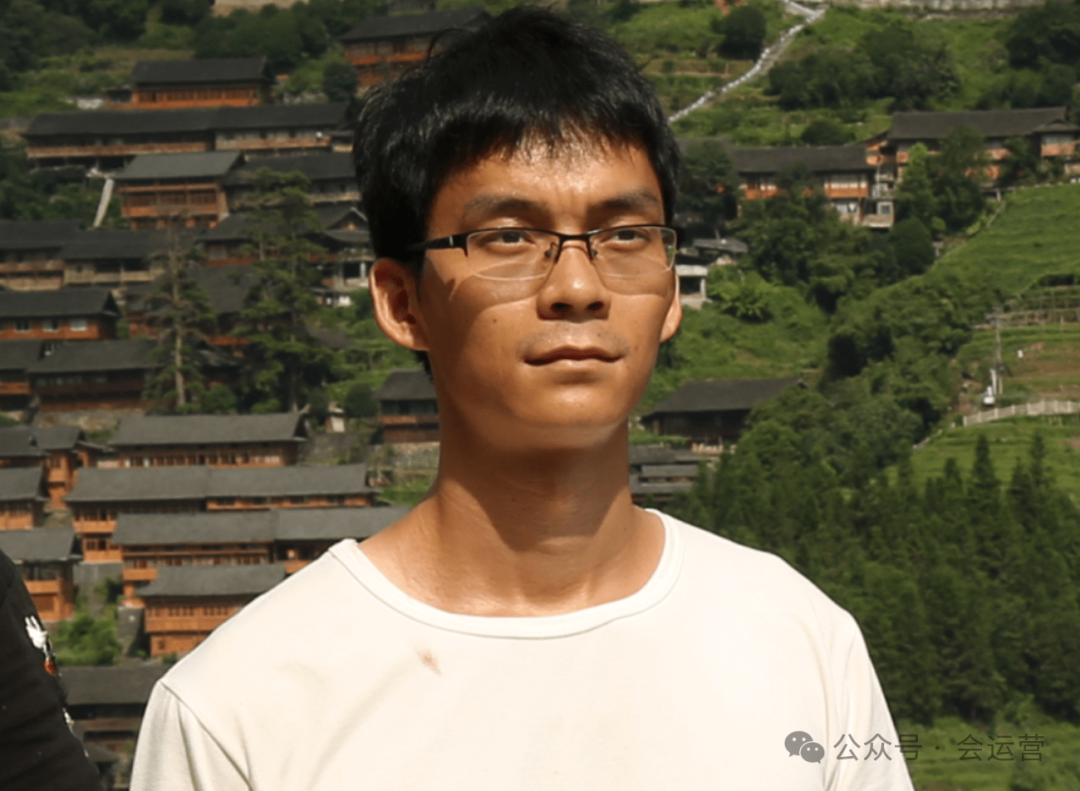640-22 盘点2个因高考爆火的网红!一个是媒体宠儿,一个是网红变现!靠着高考赚的盆满钵满!