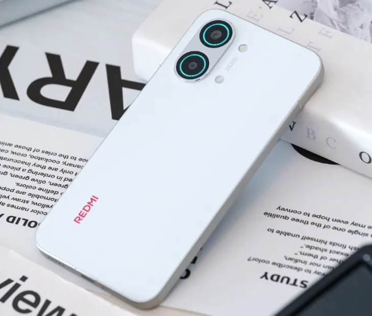 214f658f3c7257c1d41cf7d1298922c1 2000 元档闭眼冲!这 5 部高配手机,稳稳用 4-5 年不卡顿