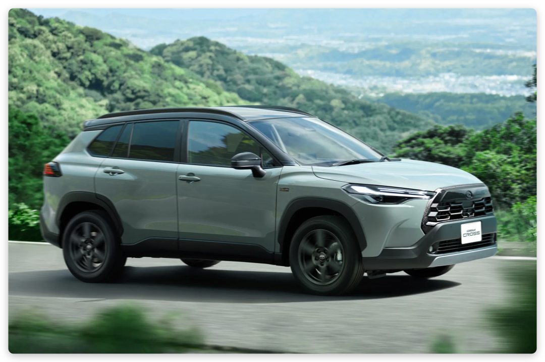 640-115 纪念 60 周年玩反差!家用 SUV 硬派换皮,丰田这套套路吃透省油家用市场