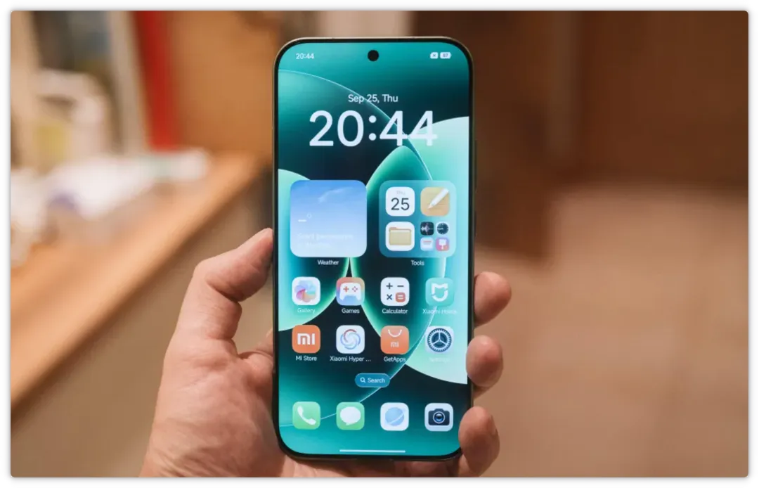 iPhone 17卖爆1600万台?别慌!这三款国产旗舰也悄悄冲进“百万销量俱乐部”