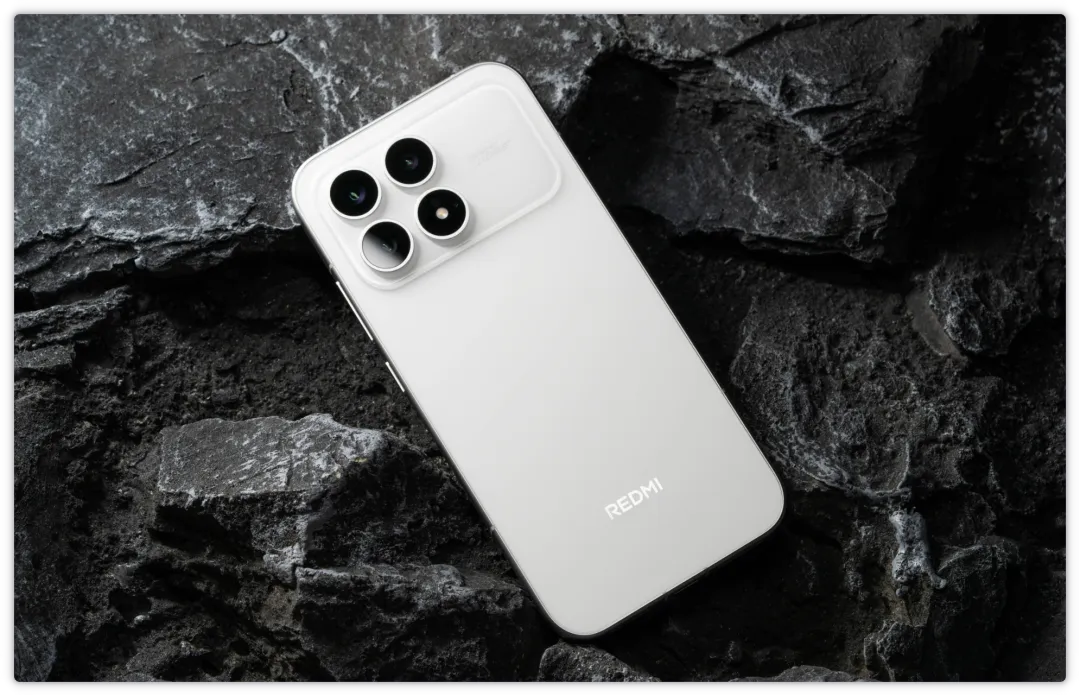 春节前捡漏必看!5 款价格跳水狠的手机盘点,最低 1333 元拿下 16+512GB