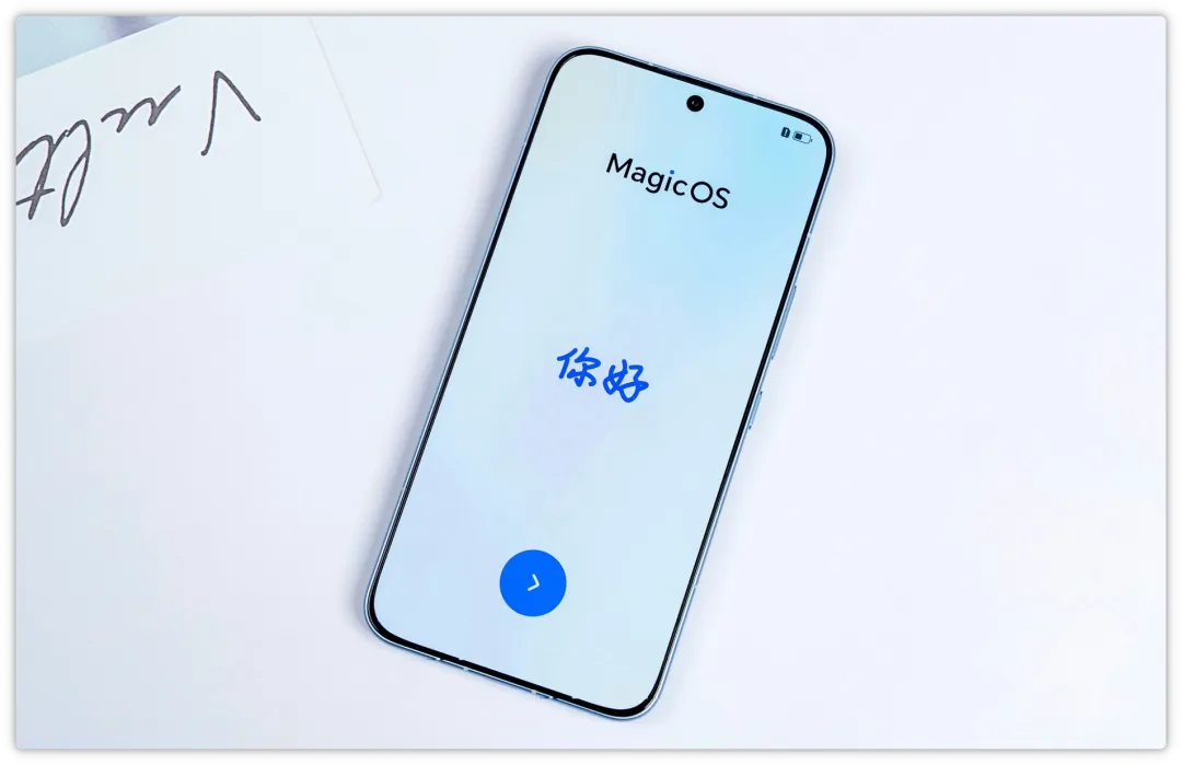 2025年手机市场最动人的变化:小屏旗舰,六款主流手机!