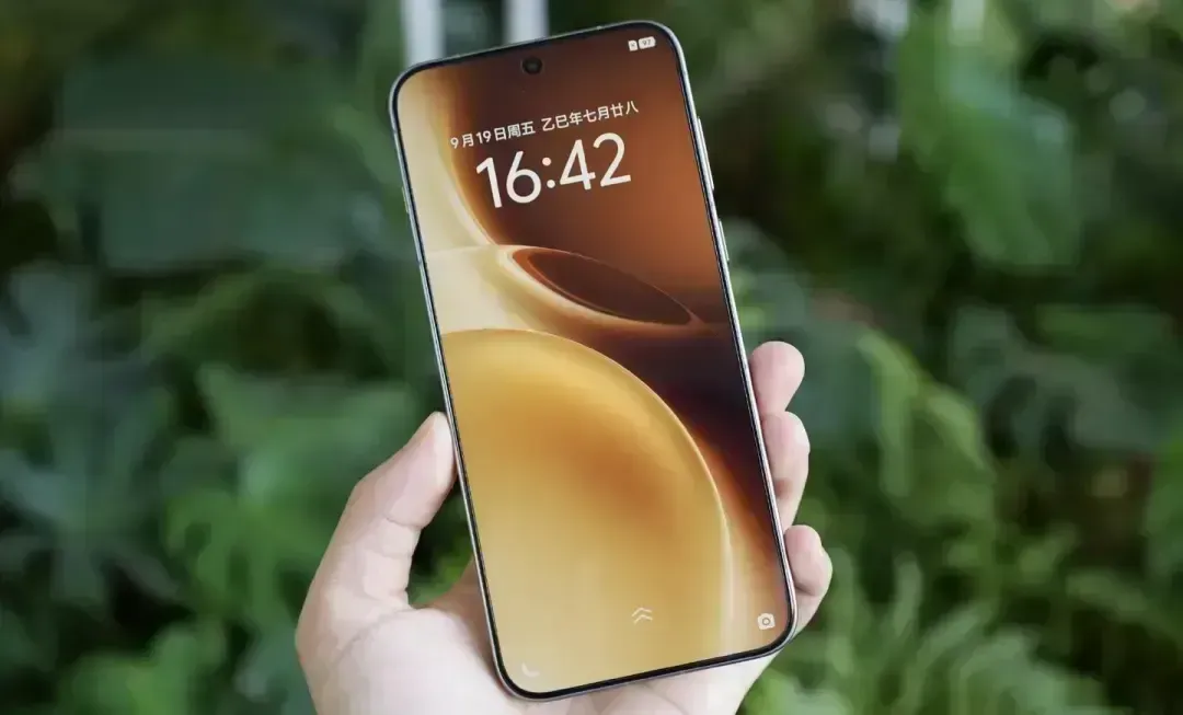 2025年信号最强的四款手机:弱网环境下的“真·刚需”之选