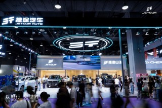 广州车展惊艳亮相，捷途旅行者加长版七座SUV，大空间成新选择