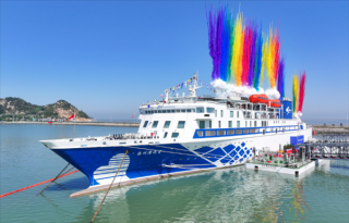 全国首例船式海上休闲旅游设施启动，豪华游艇开启全方位体验之旅