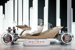 智己汽车线控数字底盘技术引领上海车展创新风潮