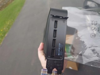 RTX PRO 6000专业显卡发布，96GB显存，售价达9万元