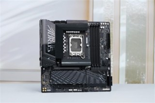 技嘉B860M AORUS PRO WIFI7主板图赏，亲民座驾新标杆，引领时代风潮