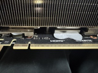 技嘉回应RTX 5080导热凝胶溢出问题，首批个例，用户无需担忧，全面解析解决方案