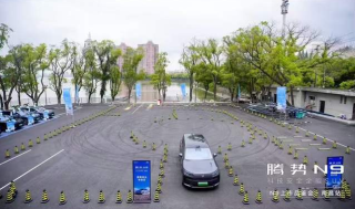腾势N9南昌上市品鉴会，科技引领大型SUV新境界探索