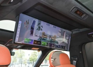 智享百变旗舰大六座SUV 领克900 上市，起售价28.99万