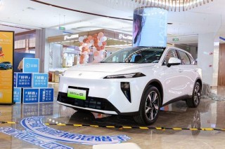全新大V DD-i虎鲸本地自家车礼遇全城——郑州新车震撼上市发布会