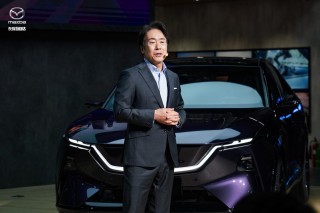 长安马自达MAZDA EZ-60全球首秀，驭电新境，电动未来启程
