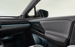 丰田纯电C-HR+亮相，最大续航达600km，开启非油改电新纪元！
