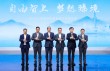 华为ADS加持的四座岚图梦想家山河开启预售之旅，首发预售70.99万！