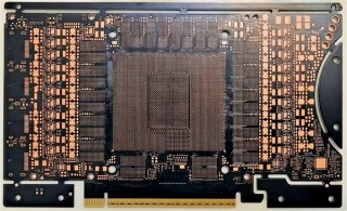 NVIDIA RTX PRO 6000专业显卡，96GB GDDR7显存PCB首度曝光