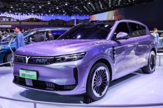 华为ADS加持下，岚图汽车四月交付量突破万辆大关，同比增长超150%