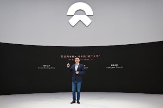 蔚来三大品牌亮相上海车展 2025，李斌揭示智能汽车未来趋势及三大重磅概念