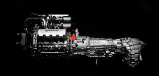 V8发动机加持的坦克300虎克版亮相上海车展，强悍实力惊艳全场