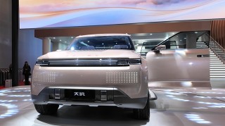 奇瑞高端车型震撼登场，四电机大六座，起售价50万，量产在即