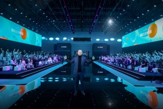 东风奕派2025 πDAY科技盛宴启幕，多项实用科技应用落地