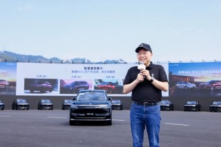 问界M8全国交付启动，速度、态度、力度——三大制胜法宝引领车市新篇章