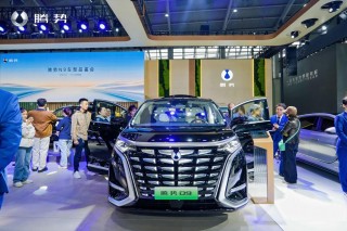 腾势N9大六座插混SUV，新能源SUV市场的新领军者