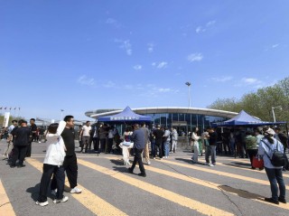 2025新疆五一车展盛大开幕，新车盛宴、优惠狂欢与体验升级同启