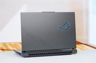 ROG魔霸9笔记本，锐龙9 9955HX3D强力加持图赏