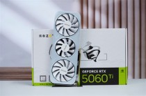 索泰RTX 5060 Ti 8GB月白OC评测，独特外观与超频性能一览