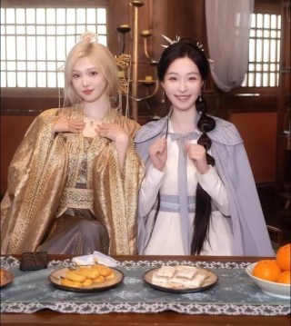 新篇章开启，被美女包围，Steam与WeGame同步上线