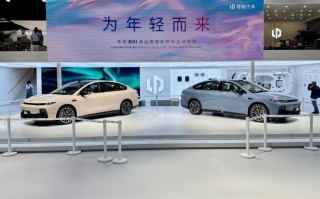 零跑新车B01车展惊艳亮相，超越预期超越DEEPSEEK界限