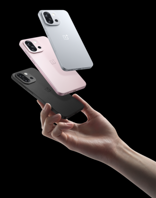 OPPO、一加旗舰新机亮相，支付宝碰一下服务拓展至300种应用场景