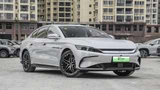 宝骏享境对决比亚迪汉和小鹏P7+，实力比拼结果令人意外！