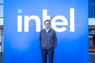 英特尔新CEO陈立武铁腕改革，万人裁员与四天工作制改革并行启动