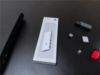 小米Type-C十合一扩展坞，一机顶十，高效办公利器