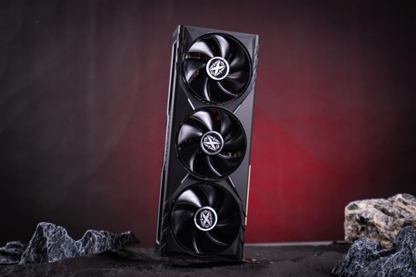 荒野呼唤！《怪物猎人：荒野》耕升 GeForce RTX 5070 Ti 炫光·超 OC狩猎之旅