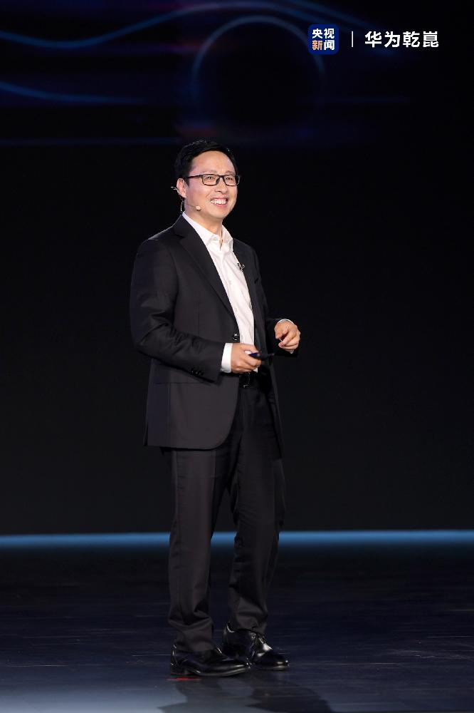 华为发布ADS 4等解决方案，携手伙伴共探智能驾驶未来之路