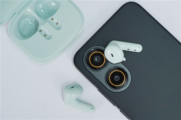 半入耳降噪杀到169元！REDMI Buds 7S耳机图赏