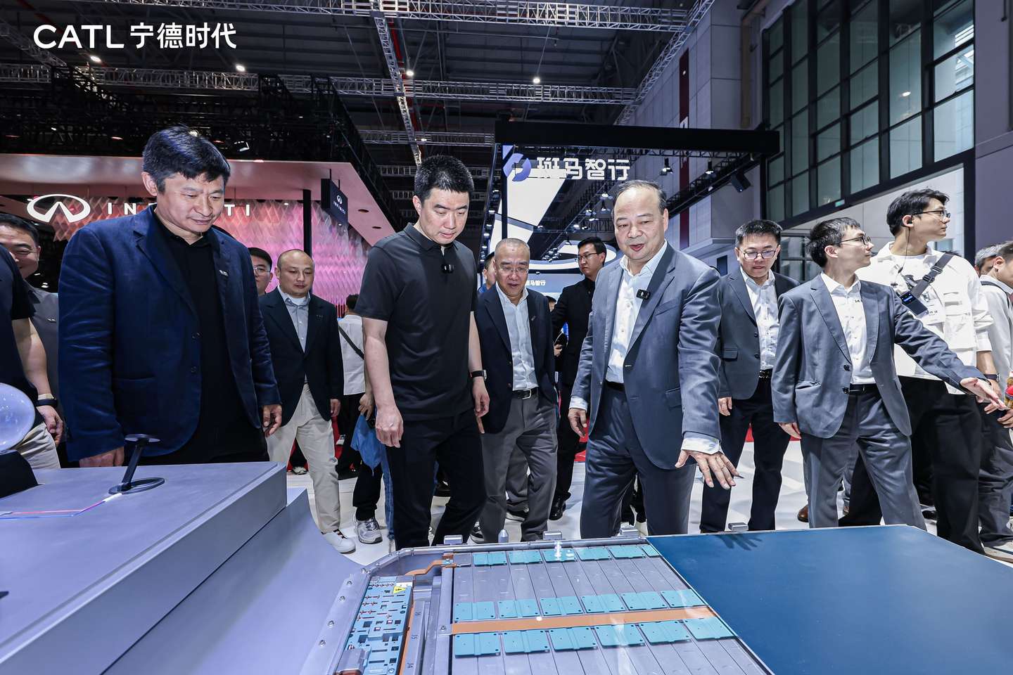 上海国际车展，宁德时代以多核时代理念重塑行业格局展望
