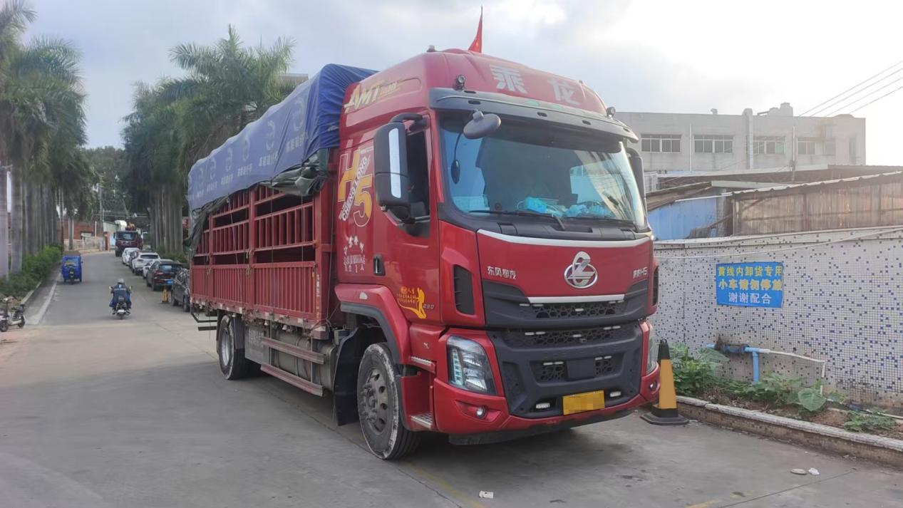 绿通老炮两度倾心乘龙H5绿通载货车，40年信赖背后的故事
