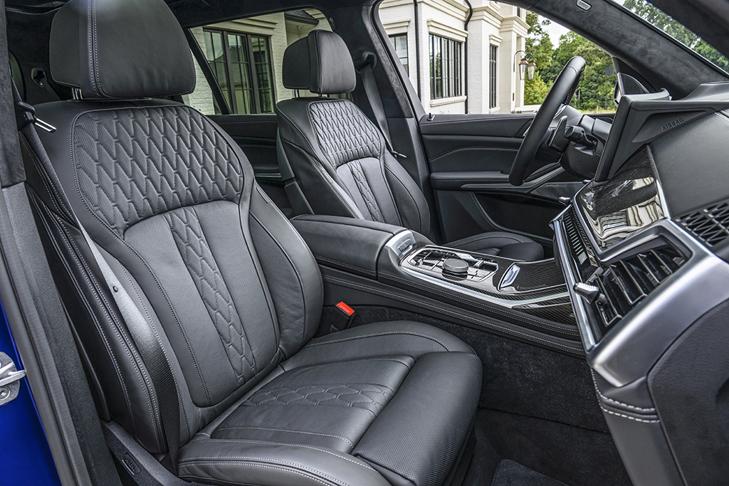 BMW X7，豪华巨无霸SUV